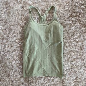🍋 Lululemon Ebb to Street Tank Arctic Mint